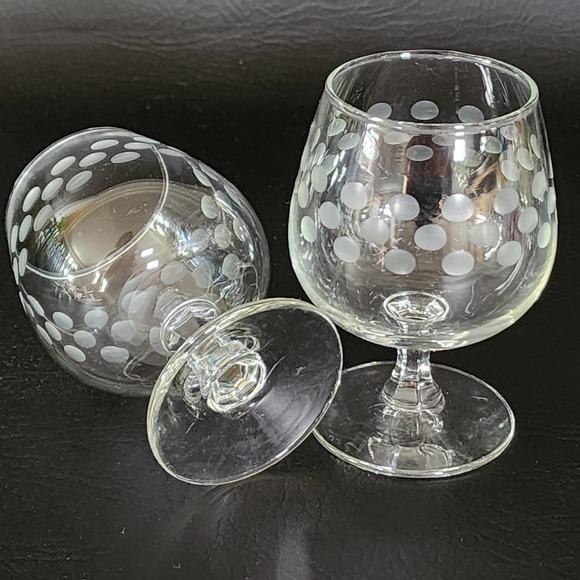 Pair of Vintage Etched Polka Dot Crystal Brandy Glasses Snifters - Picture 6 of 10